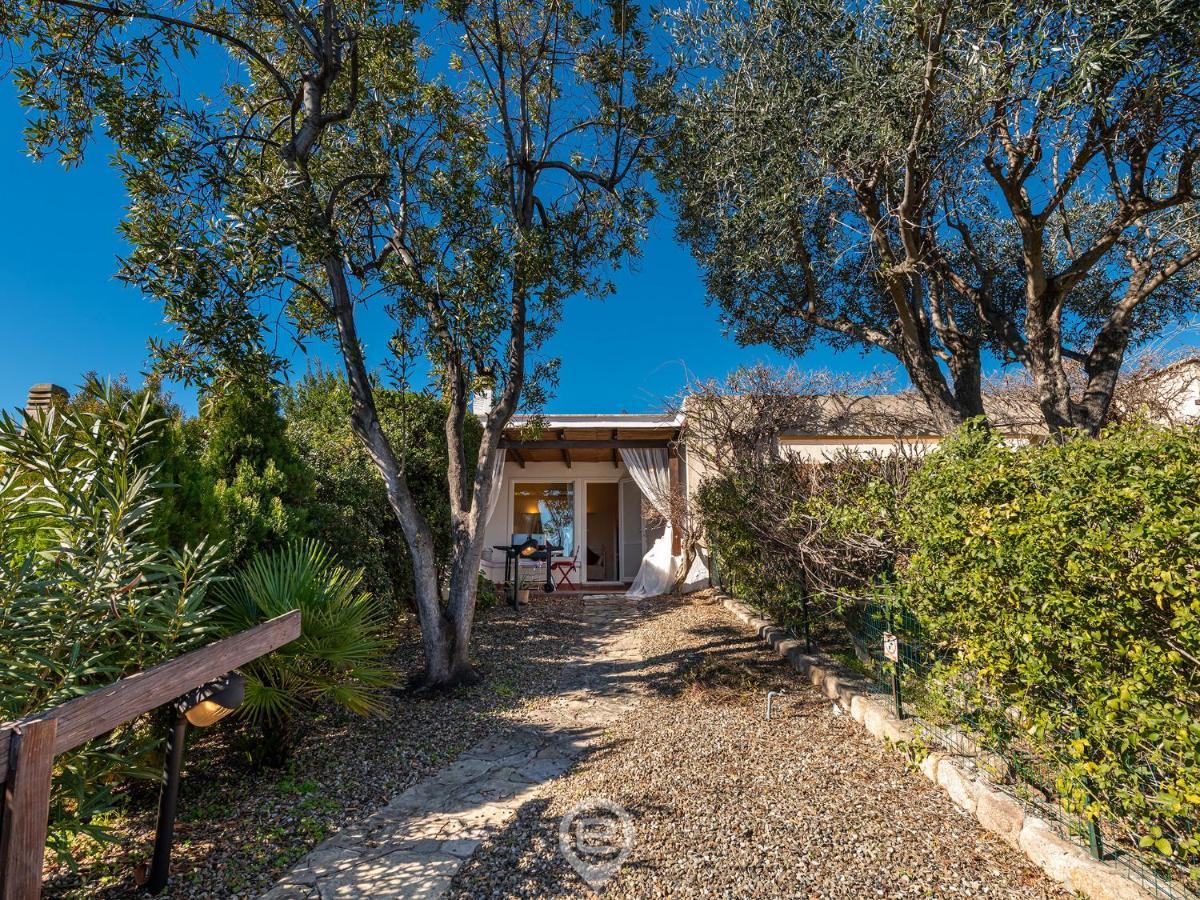 Casa Isabella - Your Oasis With A View Villa Santa Margherita di Pula Exterior photo